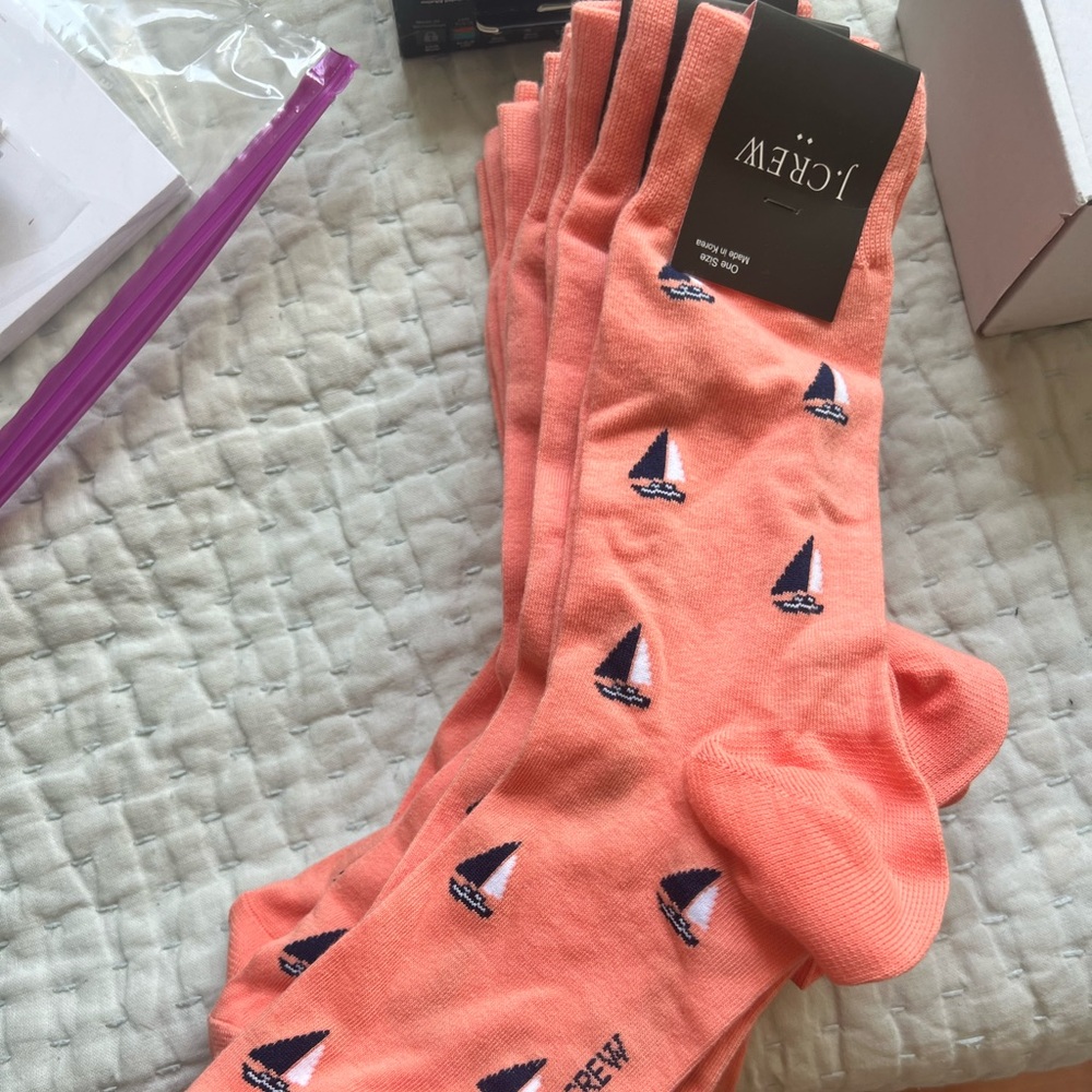 New Jcrew sail boat mens socks! 8 total
